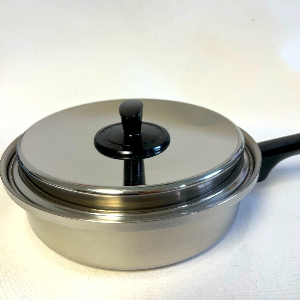 EKCO Classic Stainless Steel 8” Saucepan w/Lid